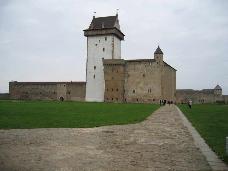Замок Нарва